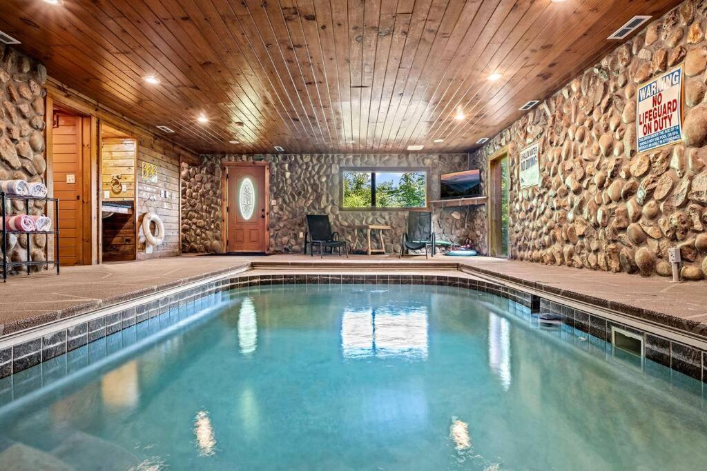 Pvt Pool At The Grotto Villa Sevierville Exterior foto